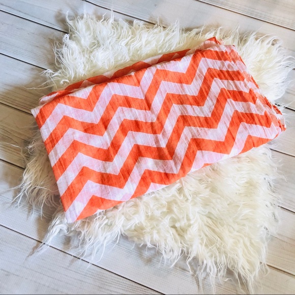 Chevron Infinity Scarf - Picture 2 of 3